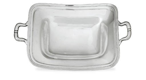 A SILVER CAKE BASKET OF SOUTHERN INTEREST