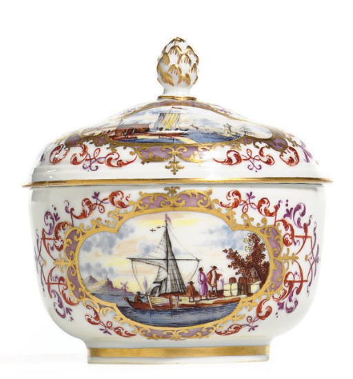 A GERMAN PORCELAIN SUGAR BOWL AND COVER,