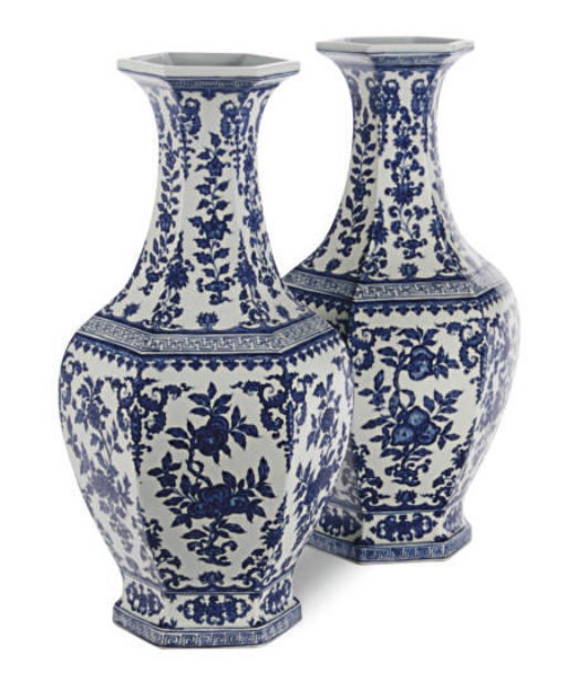 A PAIR OF CHINESE BLUE AND WHITE HEXAGONAL VASES,