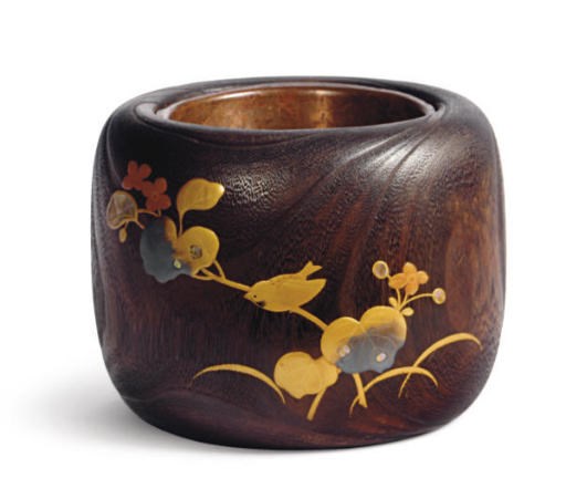A JAPANESE WOOD BRAZIER WITH APPLIED BRONZE AND MOTHER-OF-PEARL DECORATION,