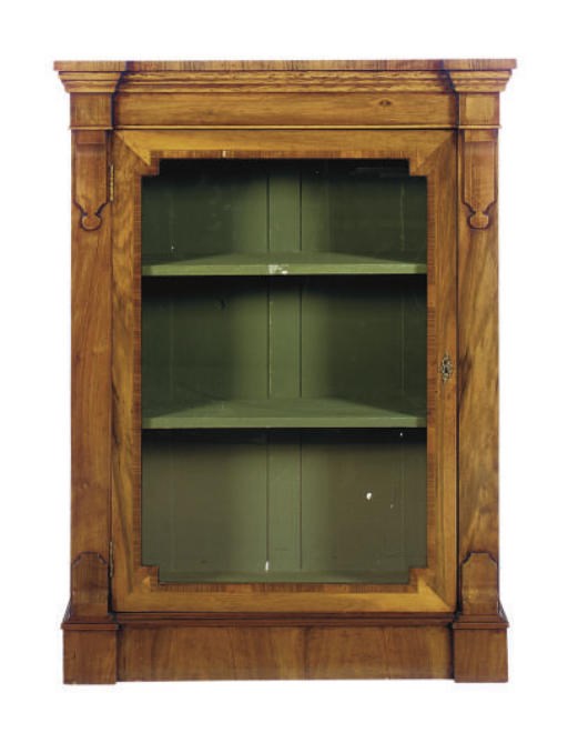 A PAIR OF CONTINENTAL WALNUT AND CROSSBANDED BOOKCASES,