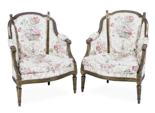 A PAIR OF FRENCH GILTWOOD FLORAL UPHOLSTERED BERGERES,