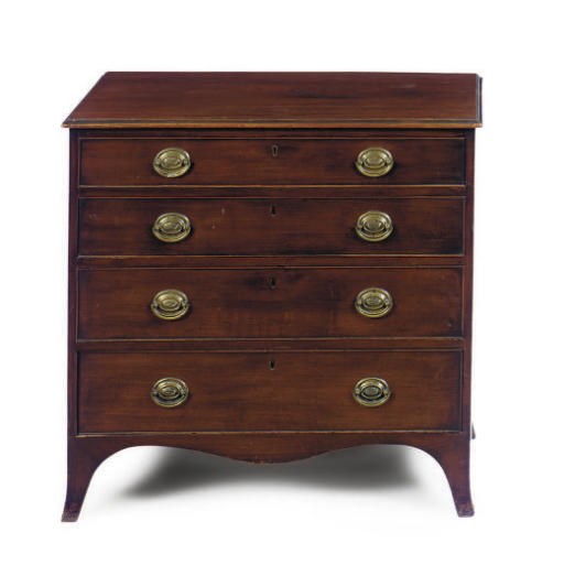 AN ENGLISH MAHOGANY CHEST OF DRAWERS,