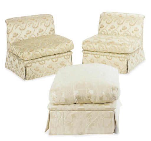 A PAIR OF GREEN SILK DAMASK UPHOLSTERED SLIPPER CHAIRS TOGETHER WITH A CREAM SILK OTTOMAN,