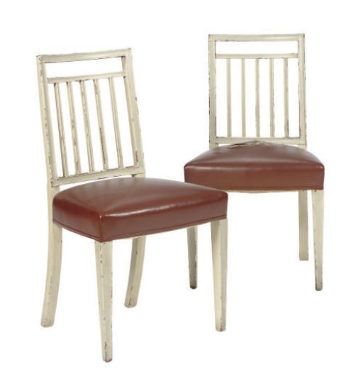 A PAIR OF CONTINENTAL PAINTED SIDE CHAIRS,