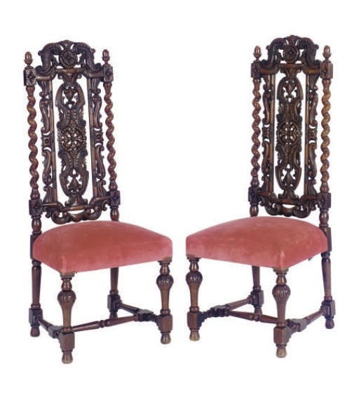 A SET OF FOUR OAK AND UPHOLSTERED SIDE CHAIRS,