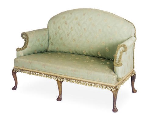 A GEORGE I WALNUT SETTEE,