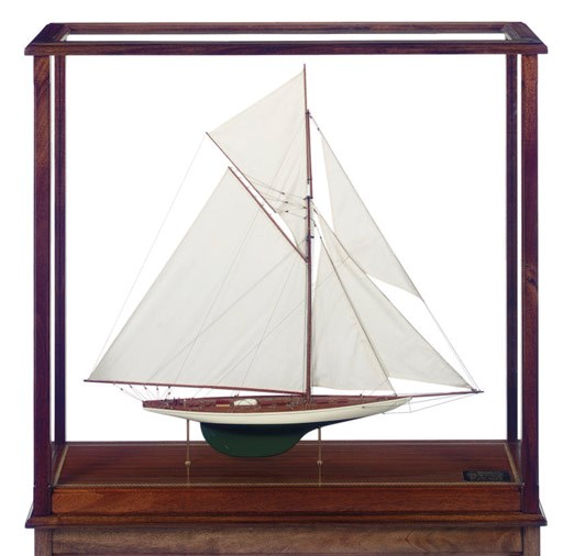A display quality model of the America's Cup yacht Defender