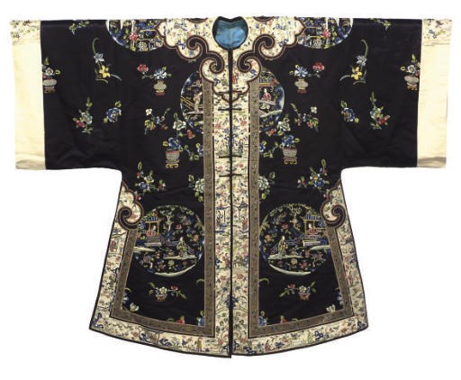 A DARK BLUE SATIN INFORMAL JACKET, LATE 19TH CENTURY