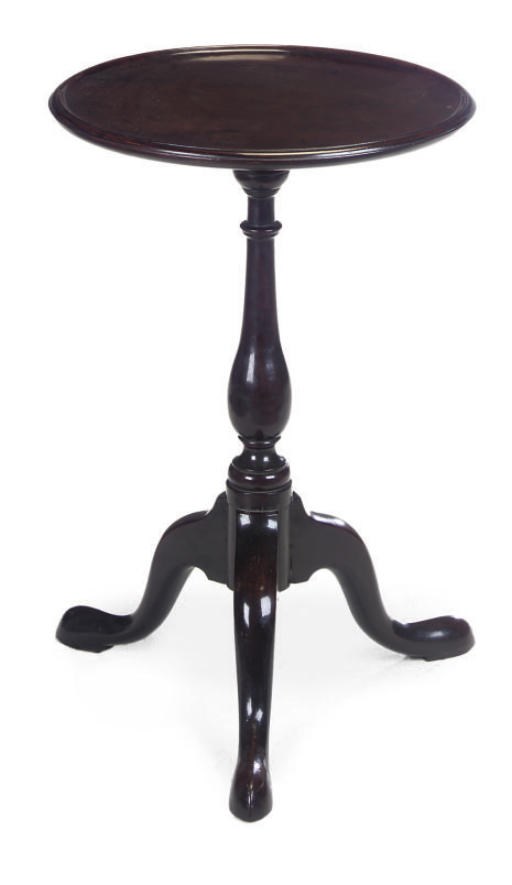 A GEORGE II MAHOGANY KETTLE STAND