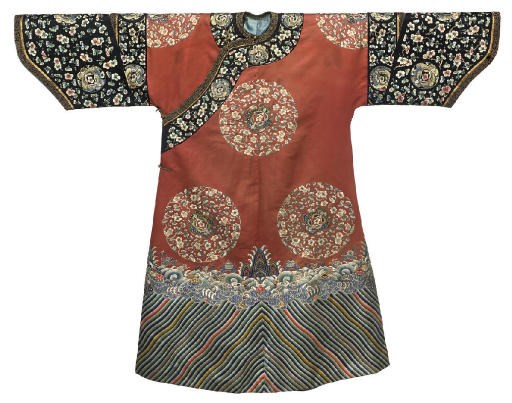 A MANCHU WEDDING ROBE, 19TH CENTURY