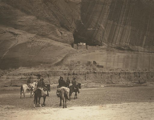 EDWARD S. CURTIS (1868-1952)