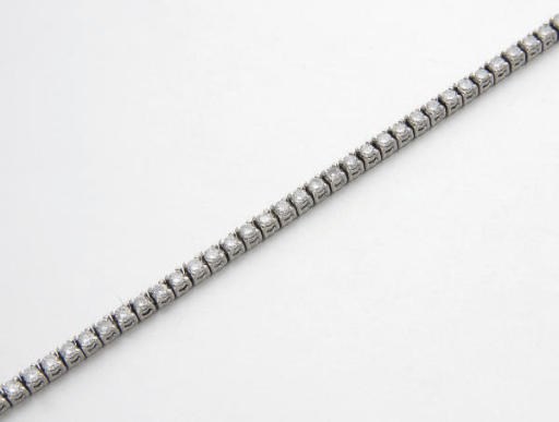 BRACELET LIGNE DIAMANTS
