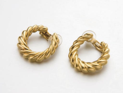 PAIRE DE CLIPS D'OREILLES, PAR CARTIER