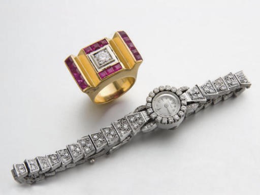 MONTRE BRACELET DE DAME DIAMANTS, PAR JAEGER LECOULTRE, ET BAGUE RETRO DIAMANT