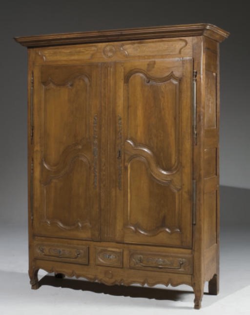 ARMOIRE DE LA FIN DU XVIIIEME SIECLE