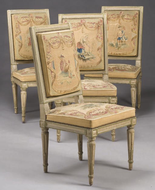 SUITE DE QUATRE CHAISES D'EPOQUE LOUIS XVI