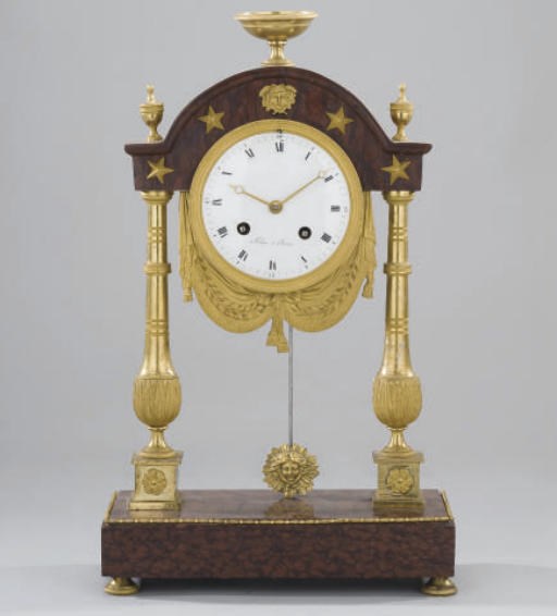 PENDULE PORTIQUE D'EPOQUE DIRECTOIRE