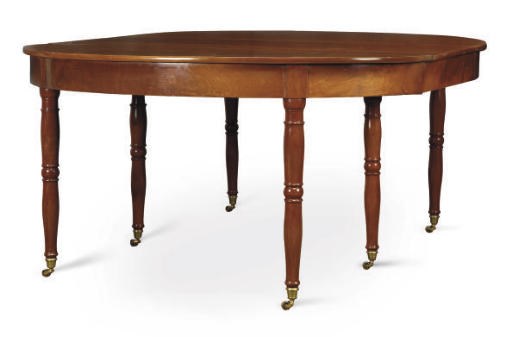 TABLE DE SALLE A MANGER D'EPOQUE RESTAURATION