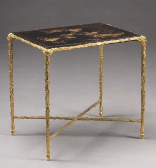 TABLE BOUT DE CANAPE DES ANNEES 1950