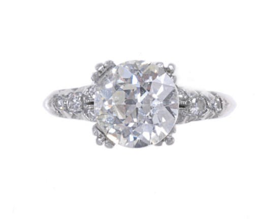 A DIAMOND AND PLATINUM RING