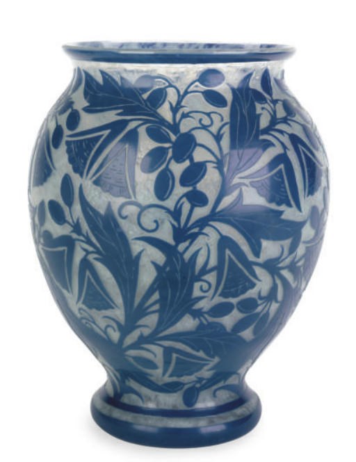 A FRENCH CAMEO GLASS VASE,