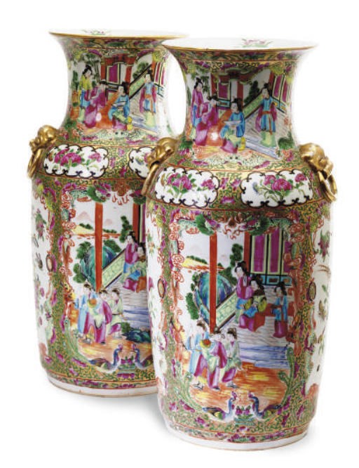A PAIR OF CHINESE EXPORT ROSE MEDALLION BALUSTER VASES WITH FIXED RING-FORM HANDLES,