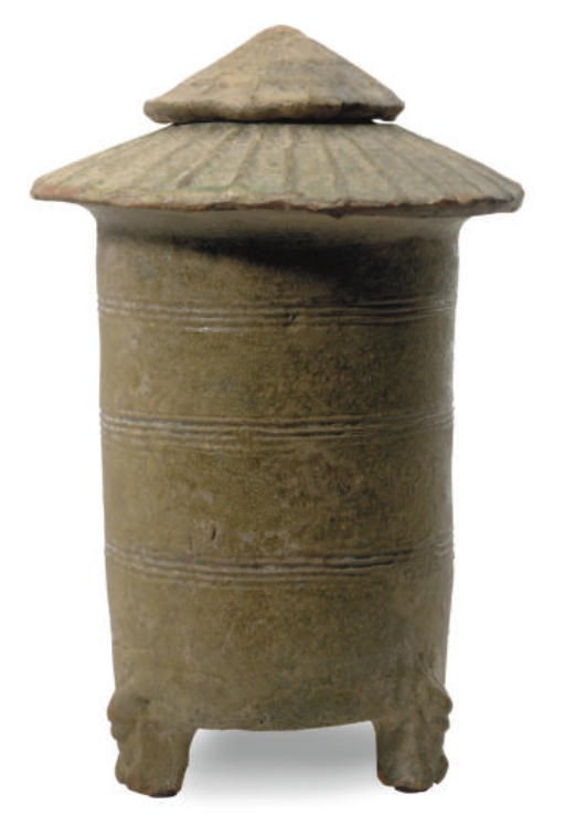 A CHINESE ARCHAISTIC GREEN GLAZED POTTERY MODEL OF A HOUSE-FORM GRANARY AND A COVER,