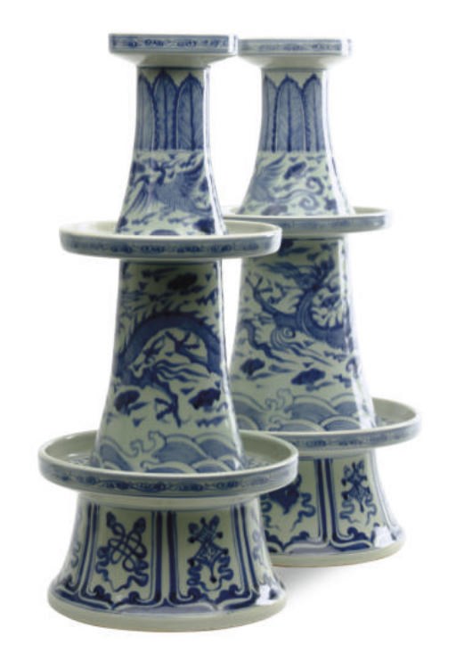 A PAIR OF CHINESE PORCELAIN BLUE AND WHITE CANDLE STANDS,