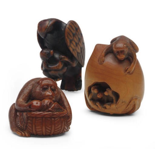 THREE JAPANESE WOOD NETSUKE,