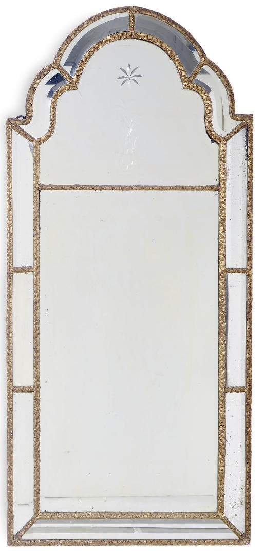 A GILTWOOD MIRROR,