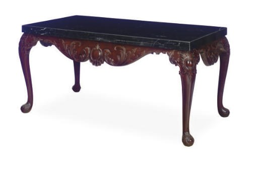 A MAHOGANY AND MARBLE TOP CENTER TABLE,