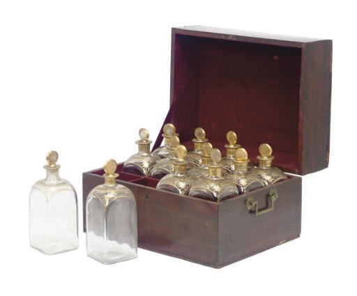 A MAHOGANY CAPTAIN'S CHEST,