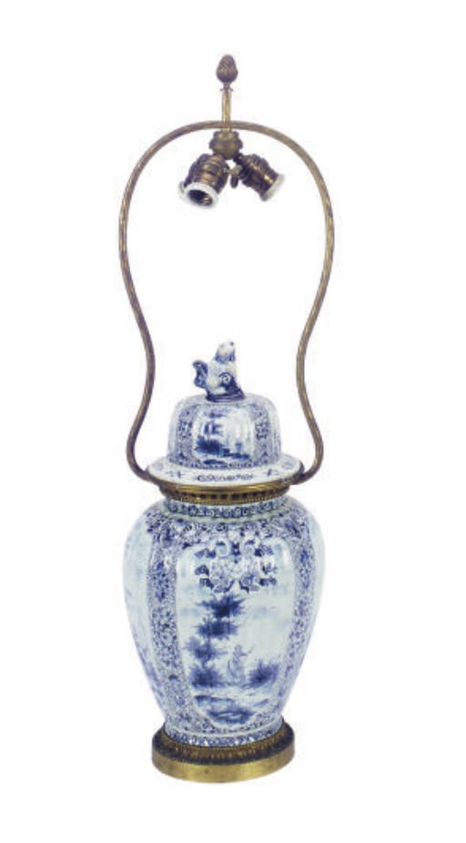 A DELFT-STYLE BALUSTER VASE AND COVER MOUNTED AS A LAMP,