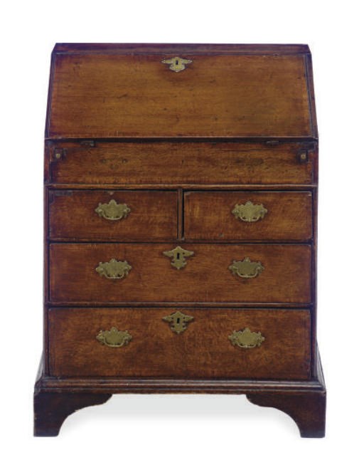 A SMALL ENGLISH OAK FALL-FRONT BUREAU,