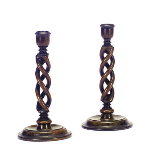 A PAIR OF ENGLISH WALNUT CANDLESTICKS,