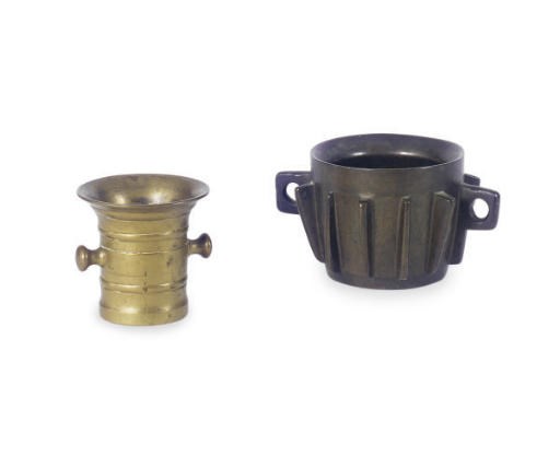 A SPANISH BRONZE MORTAR,