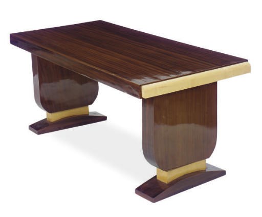 A MAHOGANY AND BLOND WOOD DRAW-LEAF DINING TABLE,