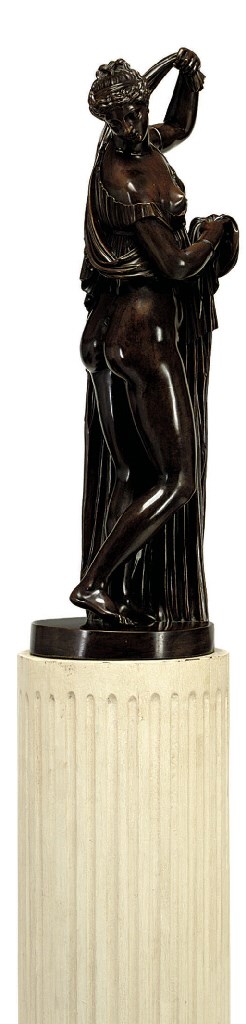 A FRENCH OR ITALIAN BRONZE FIGURE OF THE CALLIPYGIAN VENUS