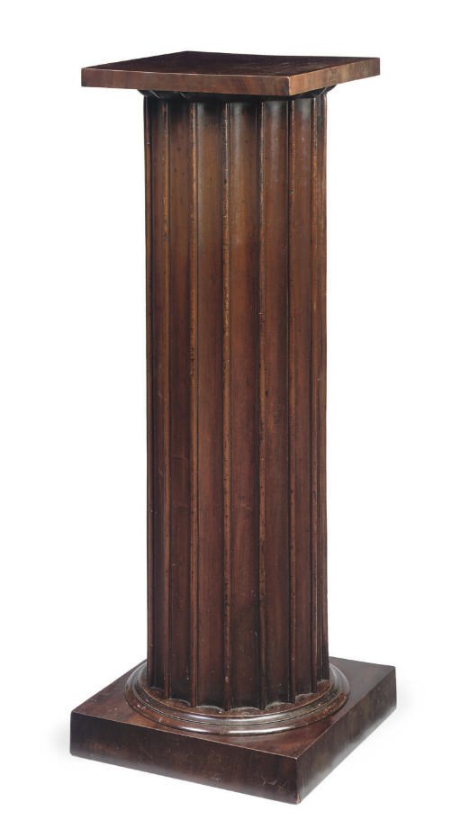 A WILLIAM IV MAHOGANY FLUTED PEDESTAL COLUMN
