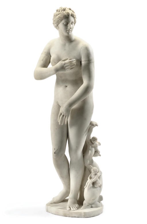 AN ITALIAN WHITE MARBLE FIGURE OF THE MEDICI VENUS