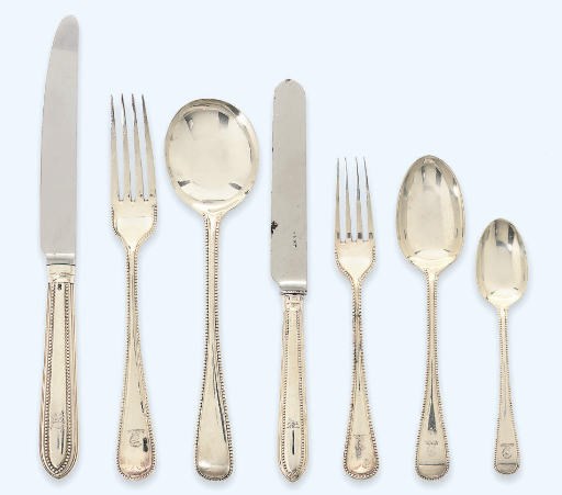 A VICTORIAN SILVER BEAD-EDGED FLATWARE SERVICE