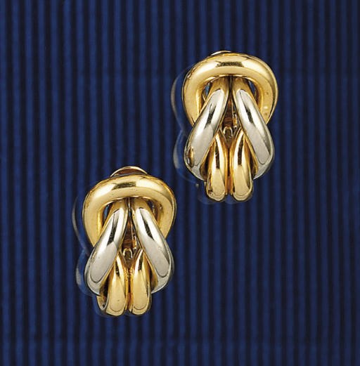 A PAIR OF TWO COLOUR EARCLIPS, BY CARTIER