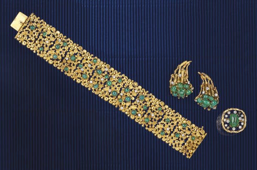 A SMALL GROUP OF 18CT. GOLD, EMERALD AND DIAMOND JEWELLERY, BY JOHN DONALD