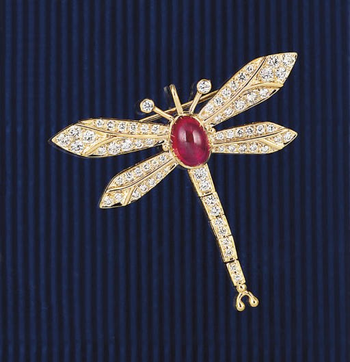 A DIAMOND AND SYNTHETIC RUBY BROOCH/PENDANT