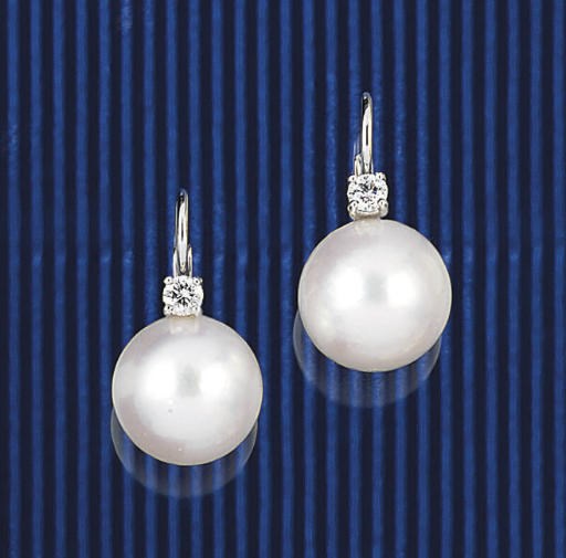 A PAIR OF CULTURED PEARL AND DIAMOND EARPENDANTS