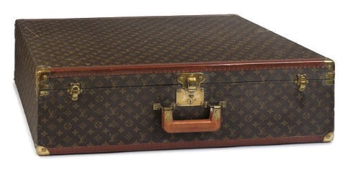 LOUIS VUITTON, A LARGE HARD-SIDE SUITCASE