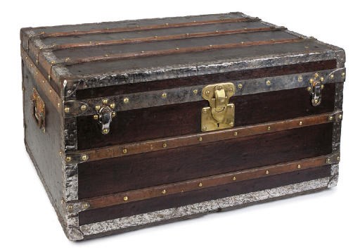 LOUIS VUITTON, AN UNUSUAL STEAMER TRUNK