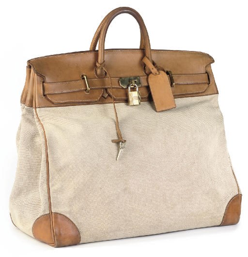 HERMÈS, A HAUT A COURROIE