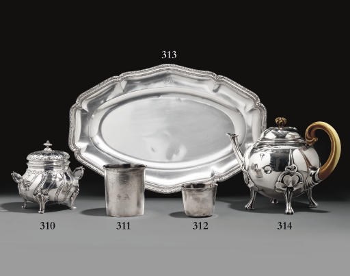THEIERE EN ARGENT